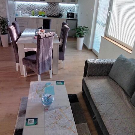 Apartman Dve Lipe Palić Exterior foto
