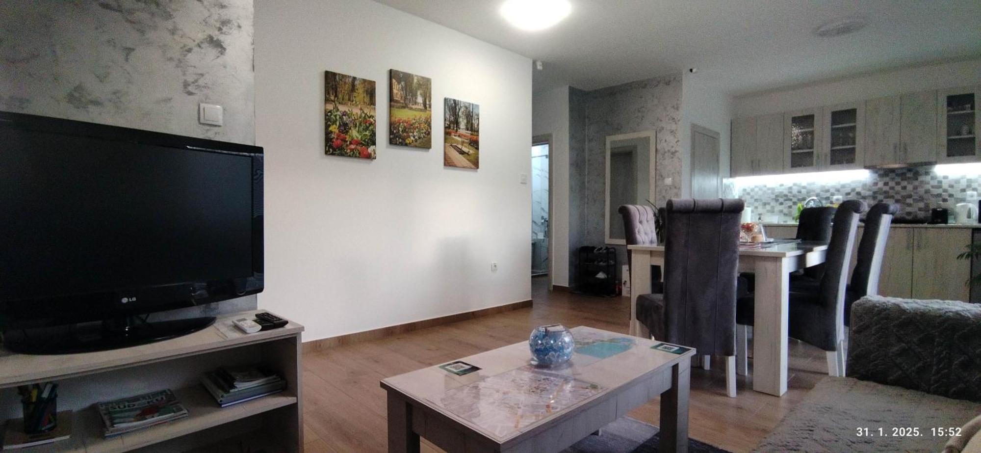 Apartman Dve Lipe Palić Exterior foto